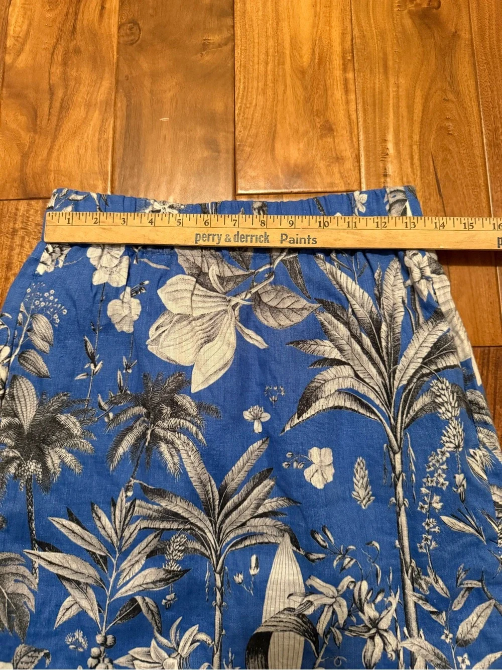 J. Crew 100% Linen Pull-on Skirt in blue Ratti Tropical Toile print sz XS